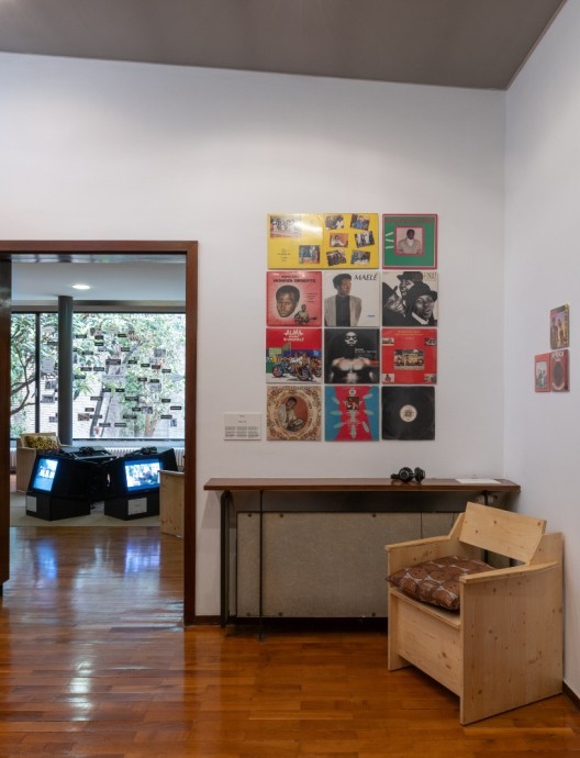 Laboratorio de contra-archivos negros