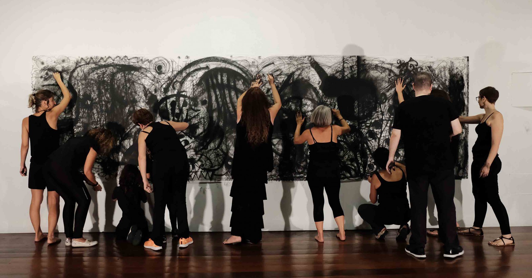 Performance participativa 'Re-thinking the Trace'