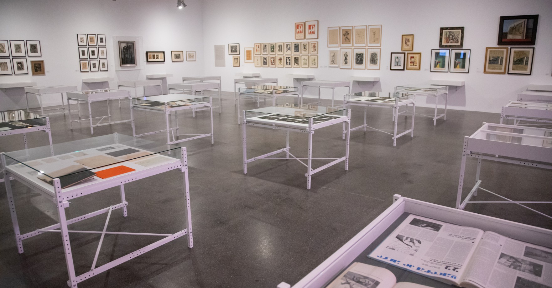 Visita guiada a 'Óscar Domínguez gráfico'