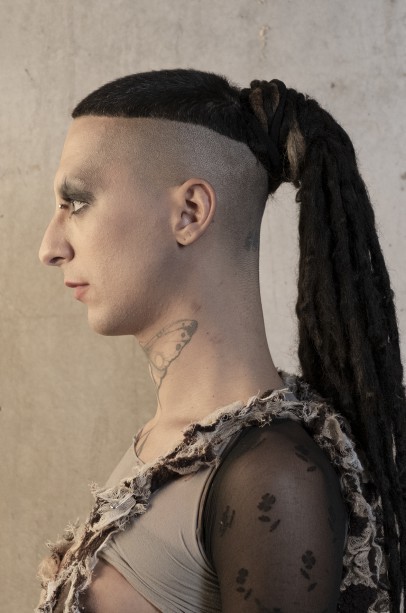 'Prólogo para un campo de concentración'. Personaje 2 (2026), de Cabello/Carceller