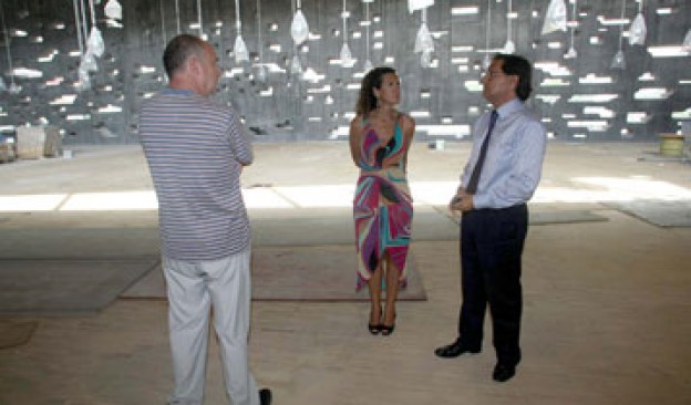 La consejera canaria de Cultura realiza una visita a TEA Tenerife Espacio de las Artes