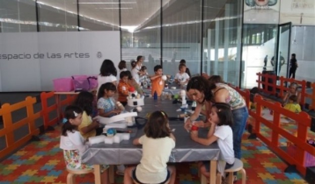TEA ofrece nuevos talleres infantiles para los fines de semana