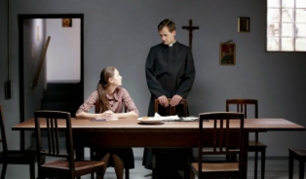 'Camino de la cruz', una película galardonada en Berlín y Valladolid, llega a TEA