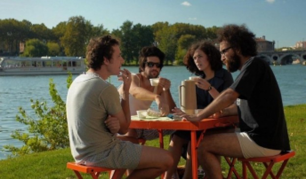 TEA proyecta 'Los exiliados románticos', un filme sobre la amistad y la felicidad