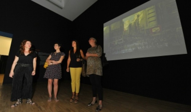   TEA Tenerife Espacio de las Artes recupera los trabajos de Bourdarel, Mréjen e Lévénez en 'Recherchez les femmes!!!'   
