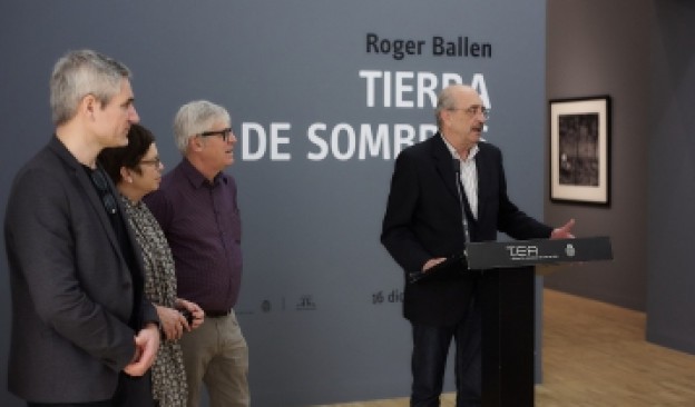 TEA Tenerife Espacio de las Artes presenta la exposición 'Tierra de sombras', de Roger Ballen    