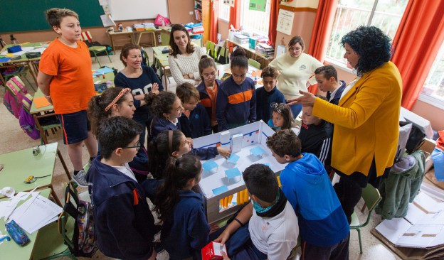 TEA pone en marcha la cuarta edición del programa  de mediación artística en la escuela 'Un/a artista viene a vernos'