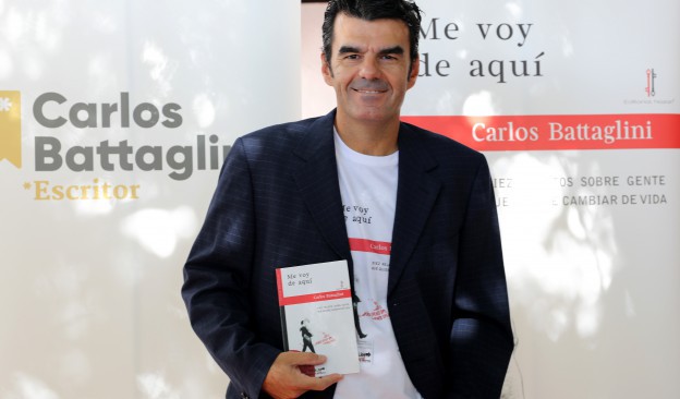TEA acoge la presentación de 'Me voy de aquí', el primer libro de relatos de Carlos Battaglini