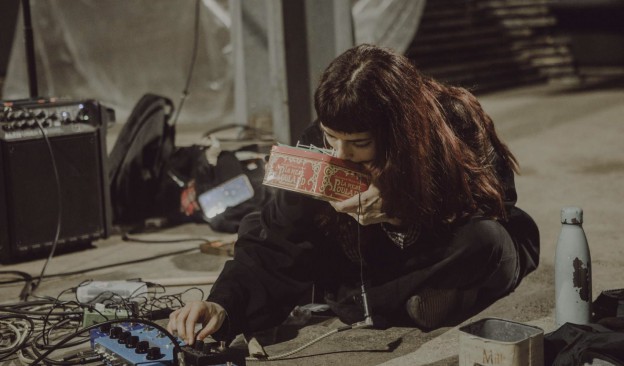 La musicóloga Gara Hernández imparte en el museo TEA el taller ‘Cuerpos escuchantes’