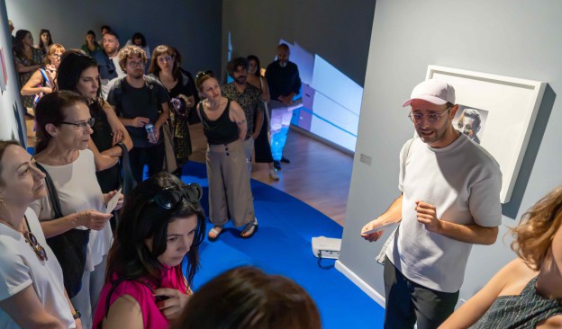 Pedro Torres exhibe en Fotonoviembre ‘Ese fulgor’, un trabajo que ofrece una reflexión sobre la imagen