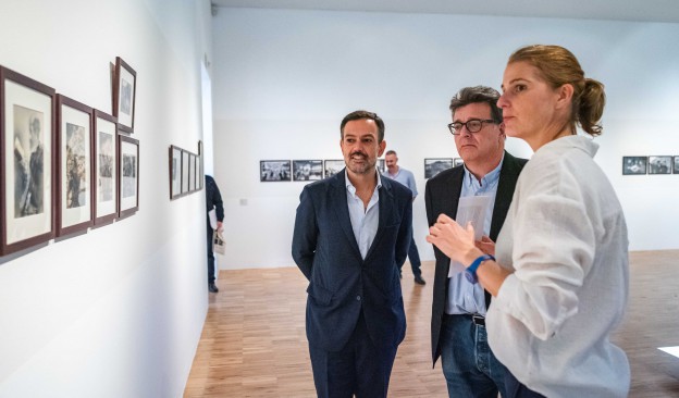 El Cabildo de Tenerife presenta Fotonoviembre, bienal que reúne en la Isla la mirada de más de 200 artistas